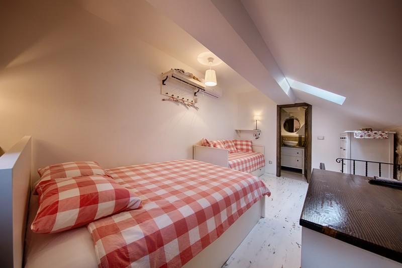 Riva Suite 2 Комижа Екстер'єр фото